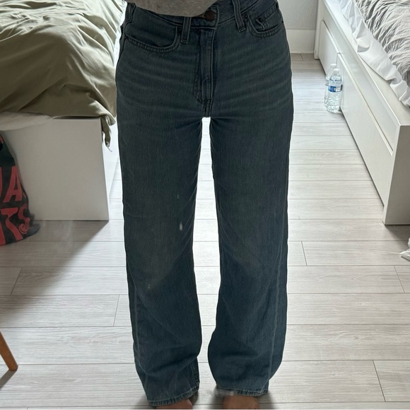 Classic Blue Jeans - Picture 1 of 5